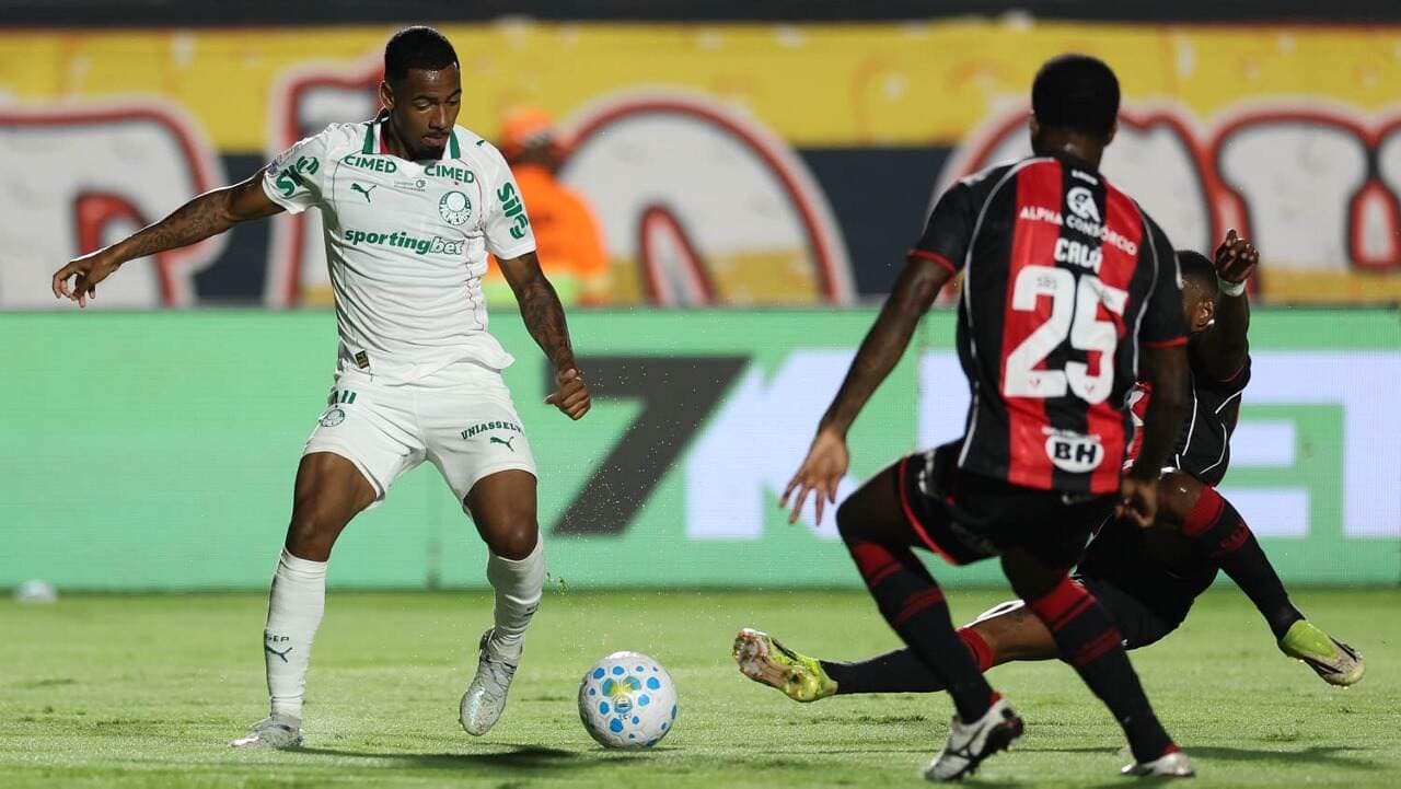 Denúncias no STJD expõem tensão entre Vitória e arbitragem no Barradão — Futebol