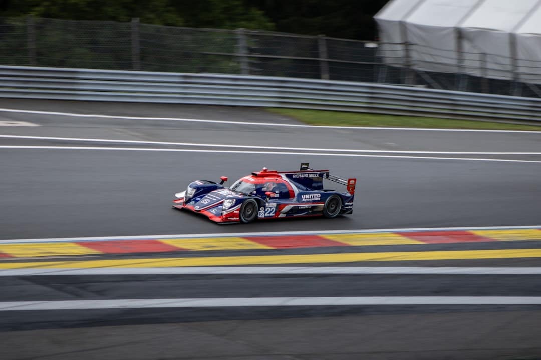 Antonelli resiste à pressão e domina pole em Spa contra Verstappen — Fórmula 1