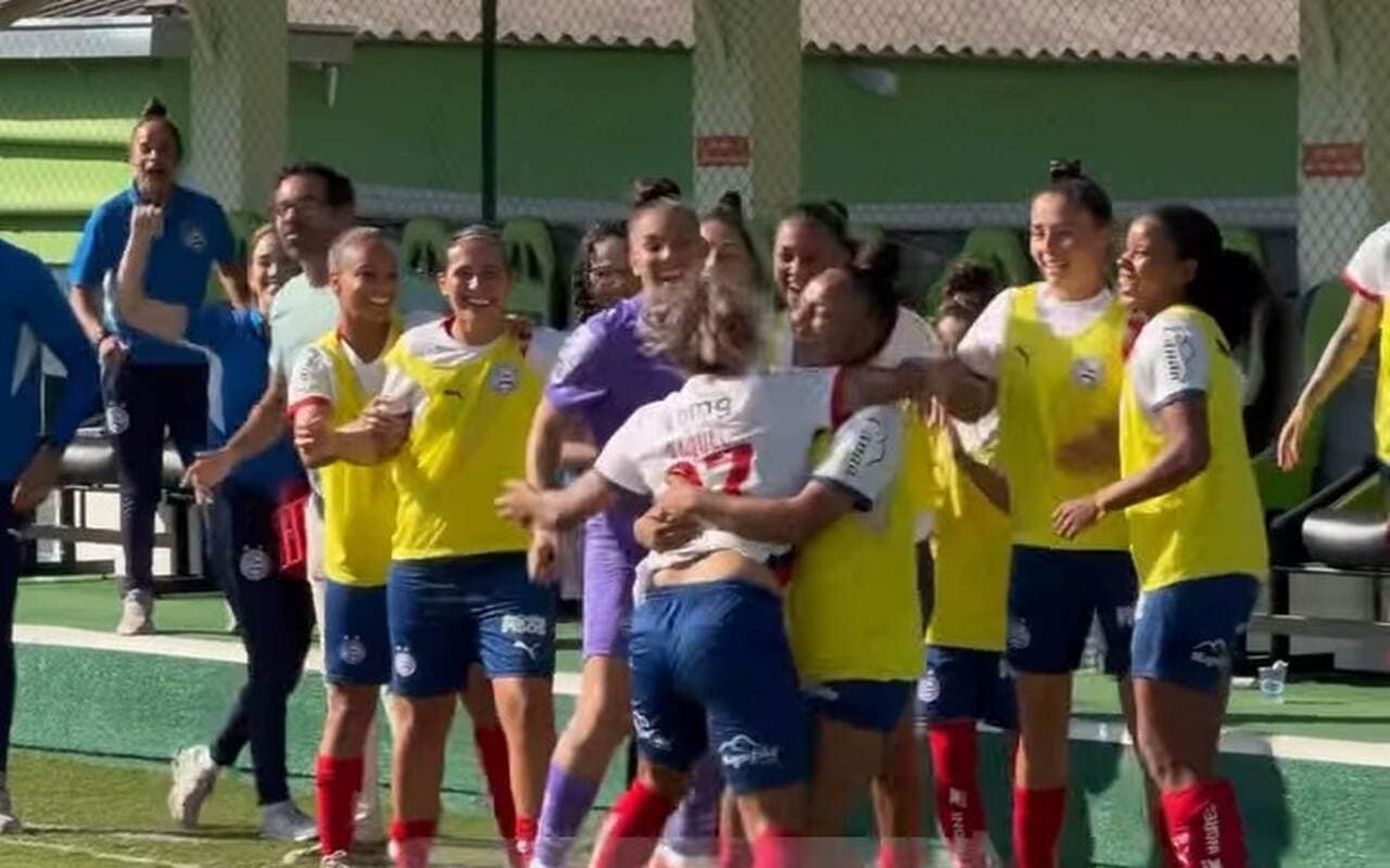 Bahia atropela Atlético e praticamente garante vaga nas quartas — Futebol