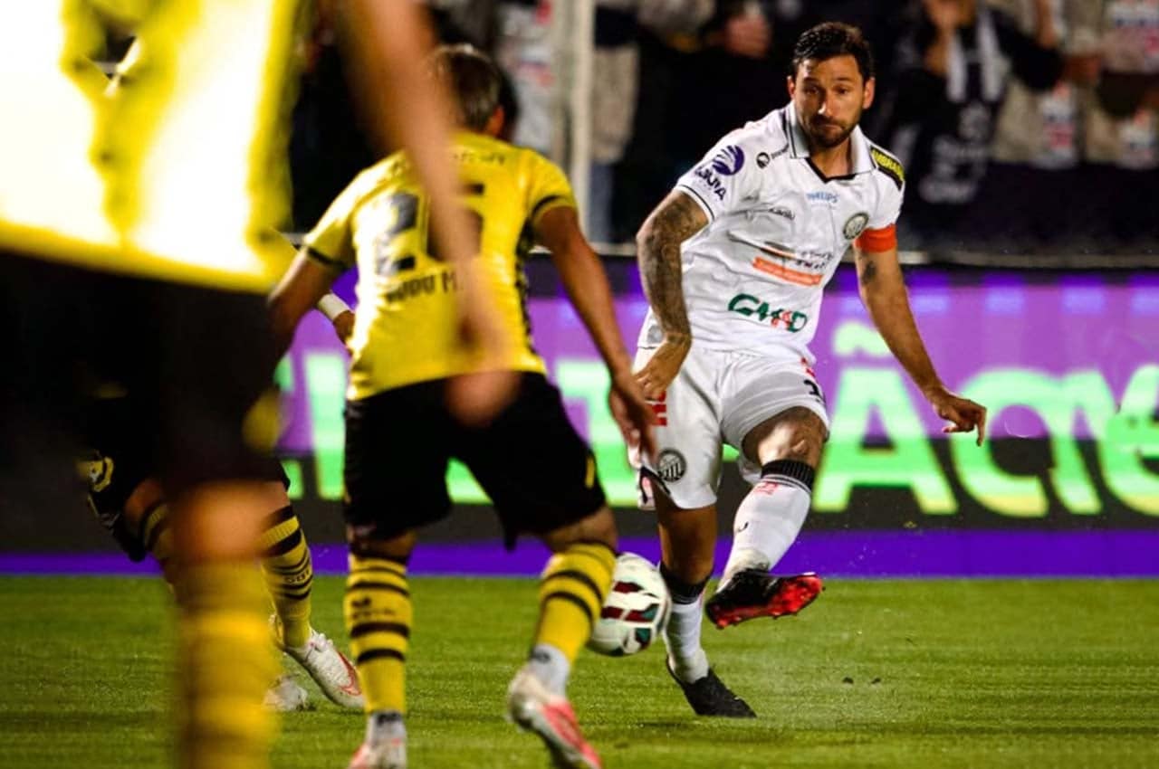 Derrota em casa deixa Operário longe da vice-liderança na Série B — Futebol