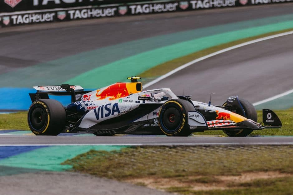 Sainz renova com a Williams e reforça fé no projeto de reconstrução da equipe — Fórmula 1
