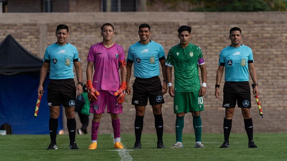 CBF exalta agilidade do impedimento semiautomático logo na estreia do Brasileirão — Futebol