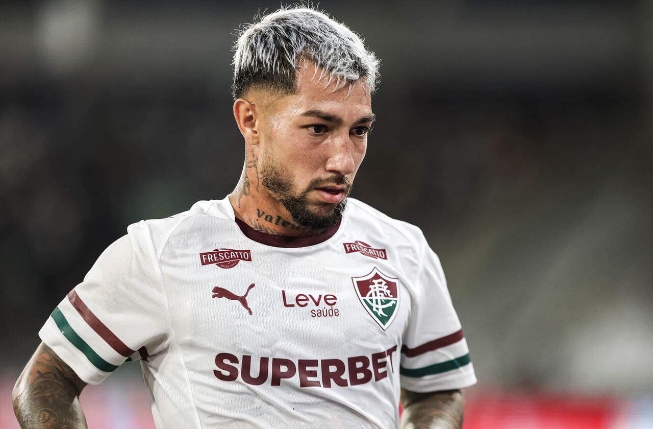 CBF investiga amarelo de Lucho Acosta no empate 1 a 1 com o Bragantino — Futebol