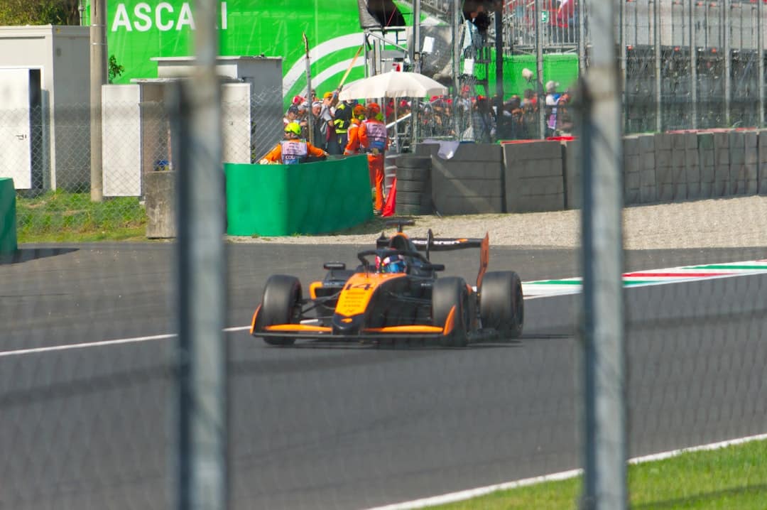 Kimi Antonelli lidera F1 2026 com vantagem expressiva sobre rivais — Fórmula 1
