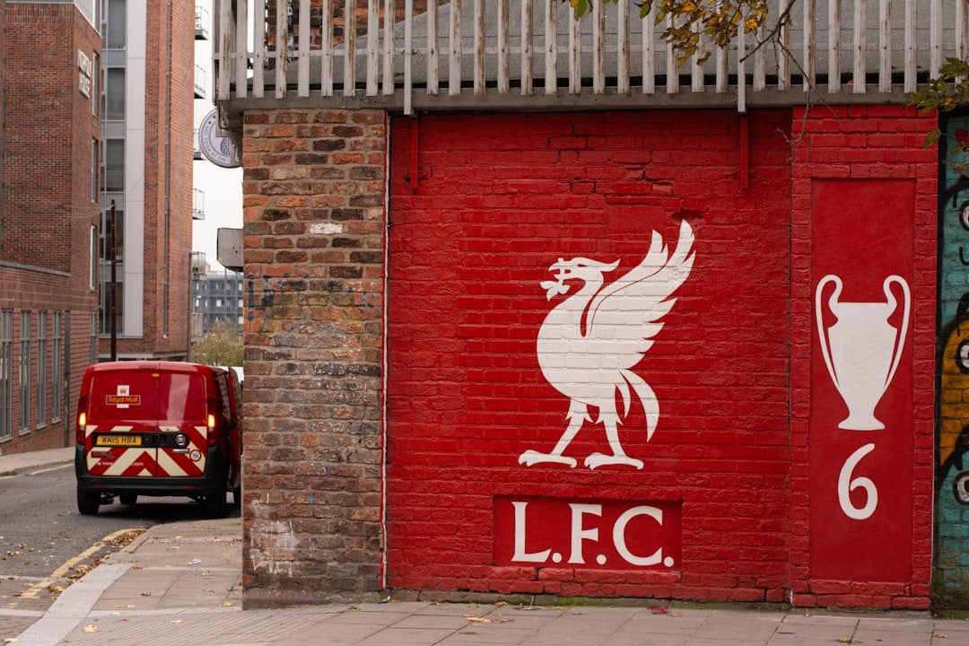 Iraola cobra mais reforços e define estilo agressivo no Liverpool — Futebol