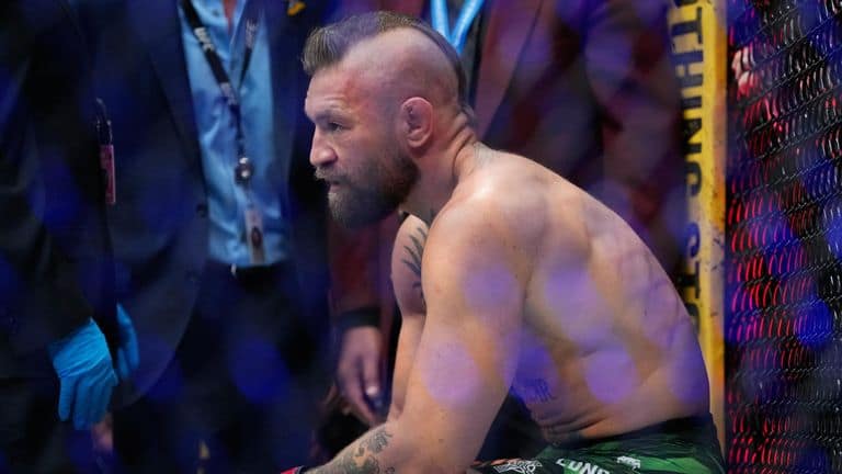 Lesão no joelho interrompe retorno de McGregor e destaca Holloway no UFC 329 — imagem 2