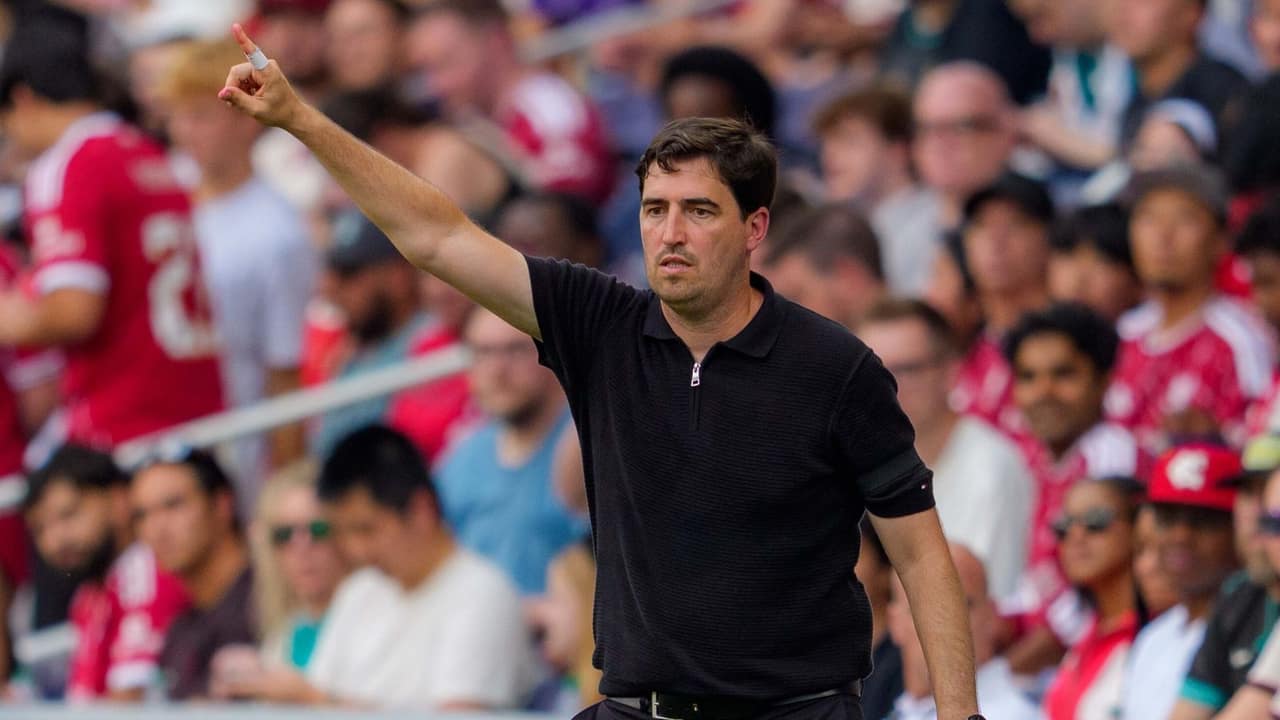 Liverpool vence Sunderland na estreia de Iraola e já pede reforço na zaga — Futebol