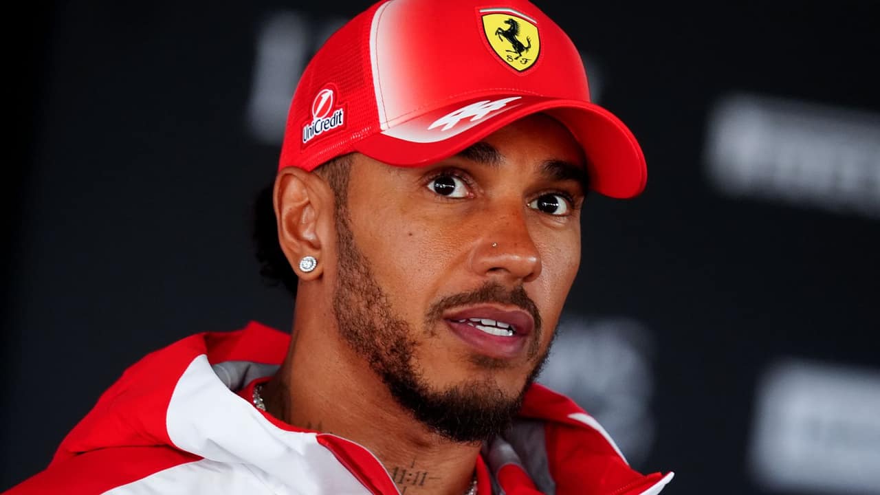 Liderança de 50 pontos: Hamilton cobra pressão da Ferrari sobre Antonelli na volta da F1 — Fórmula 1