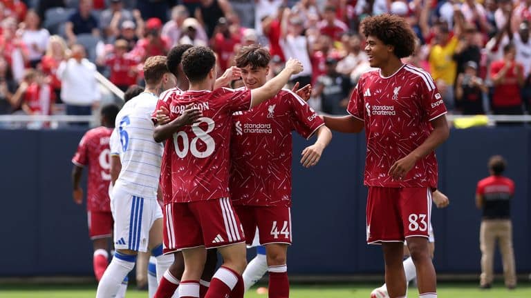 Leeds vira de 2 a 0 e atropela Liverpool em Chicago — imagem 2