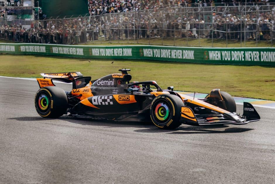 McLaren explica estratégia vitoriosa na Hungria e acalma Piastri após revolta no rádio — Fórmula 1