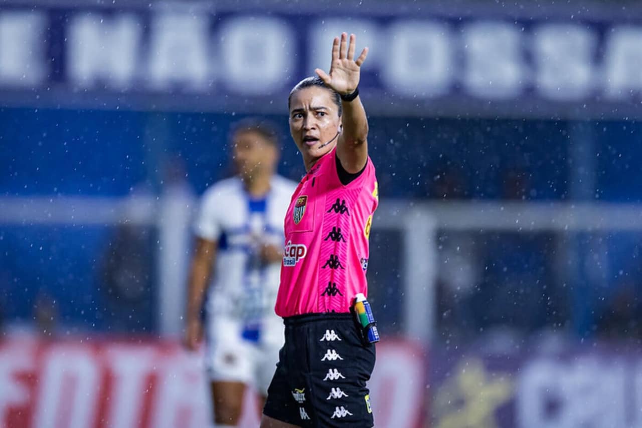 23ª rodada do Brasileirão: três árbitras mulheres pela primeira vez — Futebol