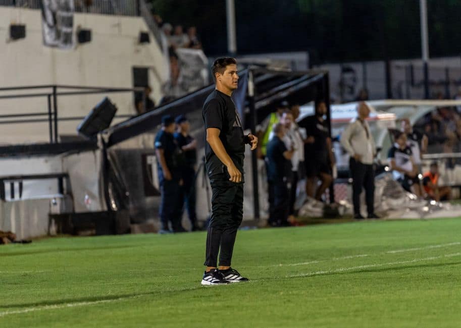 Eddie Howe deixa o Newcastle após quase cinco anos no comando — Futebol