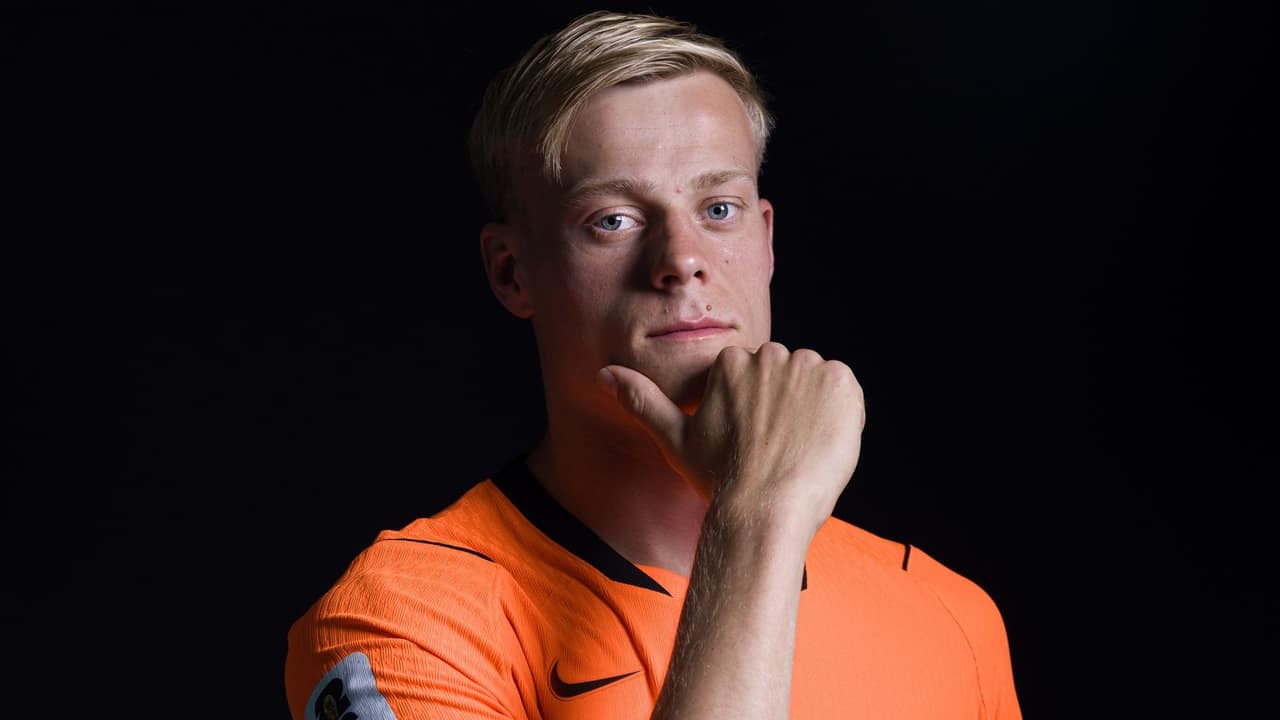 Por que Jan Paul van Hecke é a chave para o estilo de De Zerbi no Tottenham? — Futebol