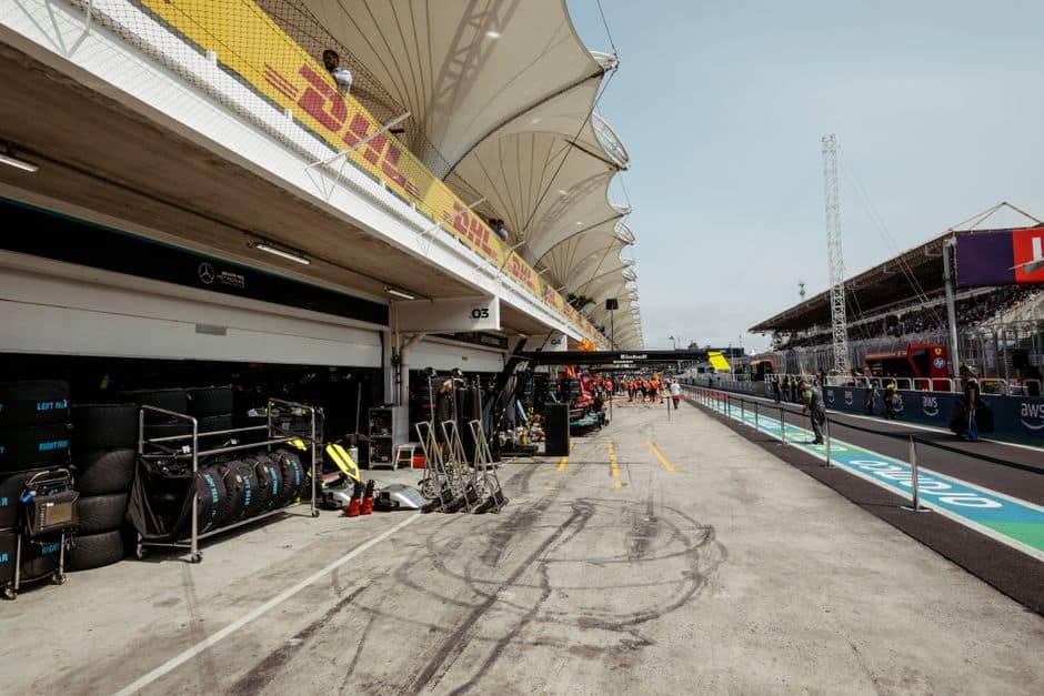 Toto Wolff explode contra engenheiros após falha nas bandeiras azuis no GP da Hungria — Fórmula 1