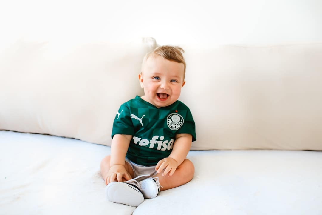Palmeiras blinda João França com contrato profissional e multa de R$ 580 milhões — Futebol